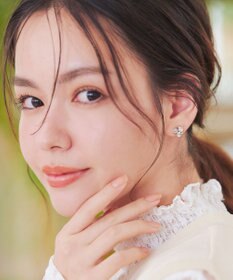 Tiaclasse 【安田美沙子さん着用・金属アレルギー対応】スウィングストーンピアス/イヤリング