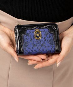 ANNA SUI リーブル マルチケース