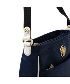 CLATHAS フレイム ショルダーバッグ