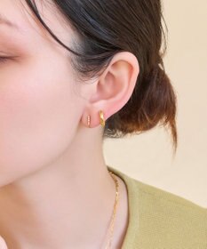 Phoebe 【痛くないシリーズ/金属アレルギー対応】ストレートビジューライトフィットイヤリング