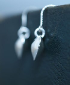 monshiro カレンシルバーハートピアスM