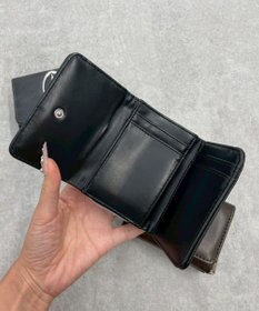 WEGO BIGメタルパーツフラップウォレット