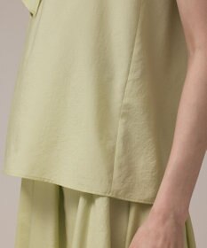 GRACE CONTINENTAL フリルカラートップ