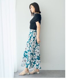 YECCA VECCA シャーリングオフショルニット