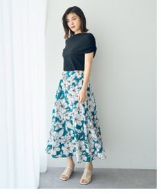 YECCA VECCA シャーリングオフショルニット