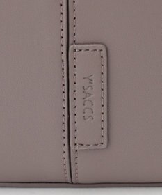 Y'SACCS ハーフムーンボディショルダーバッグ