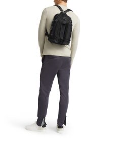 TUMI ALPHA BRAVO 「ナイト」スリング