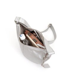 UNBILLION アトランタ ATLANTA / やぎ革軽量ハーフムーンショルダー