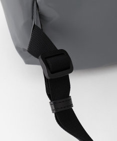 LA BAGAGERIE メタリックドロストポケット　リュックサック