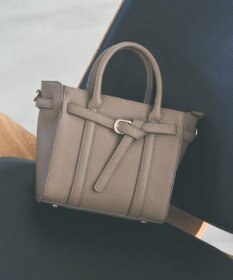 YECCA VECCA 2wayベルトデザインハンドバッグ