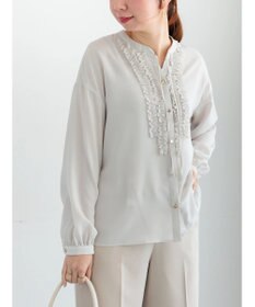 Te chichi フロントフリルキーネックブラウス