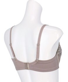 Wing ブラジャー コンパクトにバストメイク 高さをおさえる 【小さく見せるブラ】 Gカップまで対応 大きいサイズ ブラ KB6100 ウイング／ワコール