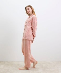 une nana cool 【綿混】丸襟ぽこぽこNew Yearパジャマ