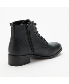 AcureZ 生活防水タイプ 内側にファスナーを配置し脱ぎ履きラクチン