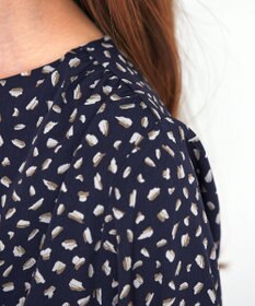 Tiaclasse 【洗える】柄プリントブラウス