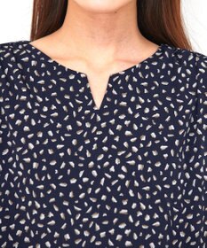 Tiaclasse 【洗える】柄プリントブラウス