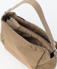 LA BAGAGERIE 多収納ナイロン2WAYショルダー