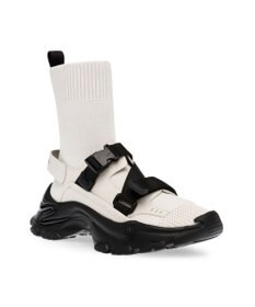 STEVE MADDEN MOVE ON ソックススニーカー
