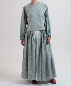 muuc 【手刺繍のような刺繍が美しい】ハイドランジア ブラウス