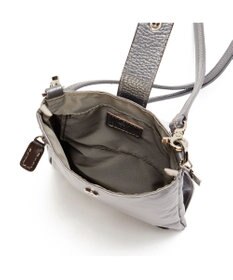 PELLE BORSA パスポートサイズショルダーバッグ Alive アライブ 4306