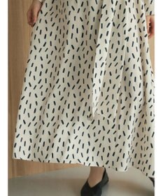 Green Parks armonia．スクエアドットプリントタックワンピース