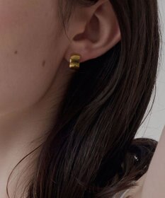 Phoebe 【金属アレルギー対応】ワンタッチワイドフープミニピアス　ゴールド/サージカルステンレス