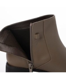 ing <ing>【撥水革】ベルトデザインフラットショートブーツ