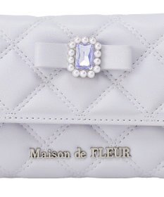 Maison de FLEUR ビジューリボンキルティングウォレット