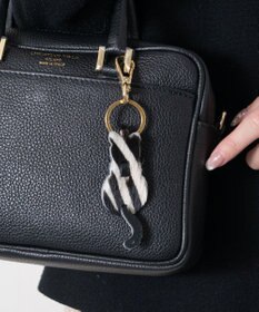 INTER-CHAUSSURES 【ANDREA CARDONE】ネコ型レザーキーチャーム