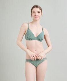 une nana cool 小さく見せるブラ　ミニマイザーブラ　シンプル