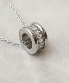 Tiaclasse ガラスサークルネックレス