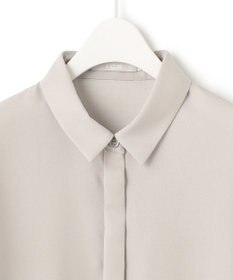 ICB L 【接触冷感・UVケア・速乾・洗える】FluidBackSatin スリットスリーブシャツ