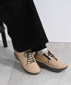 Pointer 本革超軽量レースアップスニーカー