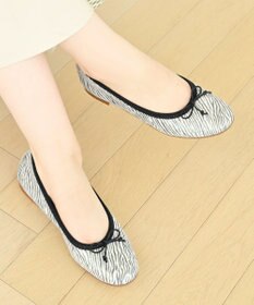 nouvelleRobe Oū 【本革・高反発】Round ラウンドトゥ ゼブラ柄バレエシューズ