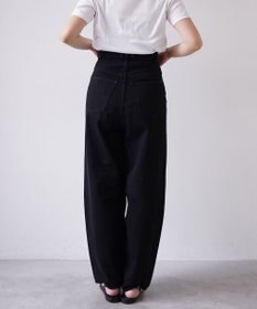 woadblue 石岡真実さん着用 サルエルブレットデニムパンツ ブラック