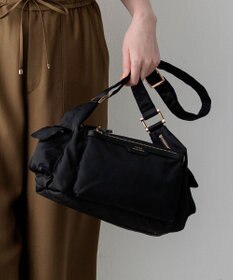 23区 ナイロン サイドポケット ショルダーバッグ ブラック系