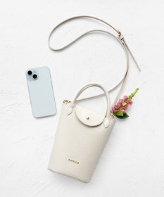 TOCCA 【八木アリサさん着用】PETAL SILHOUETTE LEATHER POCHETTE ポシェット