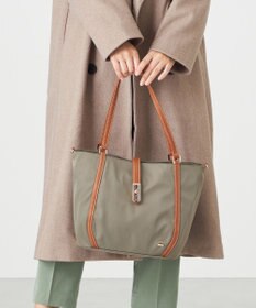 LA BAGAGERIE ひねり金具付きエレガンストート　Mサイズ