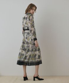GRACE CONTINENTAL オーナメントフラワープリントワンピース