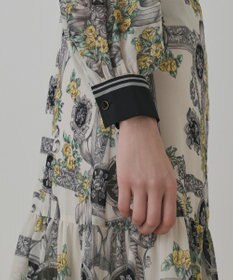 GRACE CONTINENTAL オーナメントフラワープリントワンピース