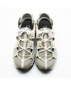 APOM レースアップスニーカーサンダル