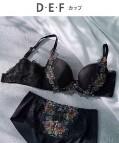 Wing Wing Lesiage　【2820シリーズ】　ブラジャー　脇すっきりの着やせシルエット　背中の段差軽減　ウイング／ワコール　PB2821