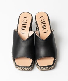 gaimo 【GAIMO/ガイモ】Vカットスクエアヒールサンダル