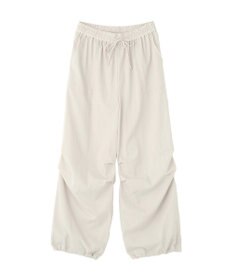 Green Parks 表面感サテンタックパンツ