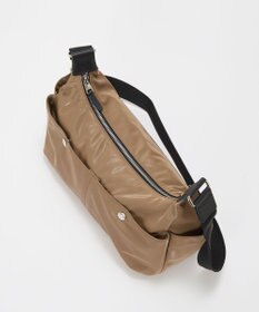 TOPKAPI 【Breath TOPKAPI】【軽量430g】Train 防水ポリエステル ワイド ショルダーバッグ