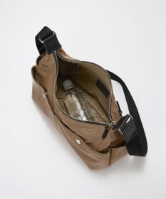 TOPKAPI 【Breath TOPKAPI】【軽量430g】Train 防水ポリエステル ワイド ショルダーバッグ