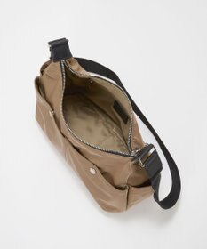 TOPKAPI 【Breath TOPKAPI】【軽量430g】Train 防水ポリエステル ワイド ショルダーバッグ