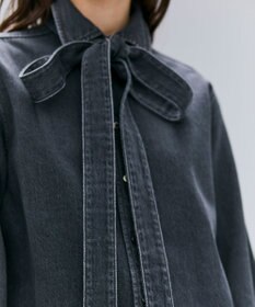 BEIGE， 【洗える・BAILA 11月号掲載】MARKEL / ボウタイ付きシャツカラーデニムシャツ