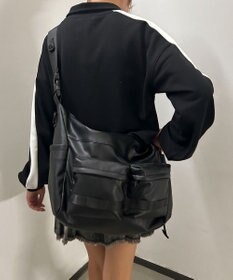 WEGO 【ユニセックス着用ITEM】立体ポケットBIGショルダー