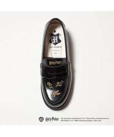 ing <ing>【ハリー・ポッターコラボレーション】刺繍モチーフローファー